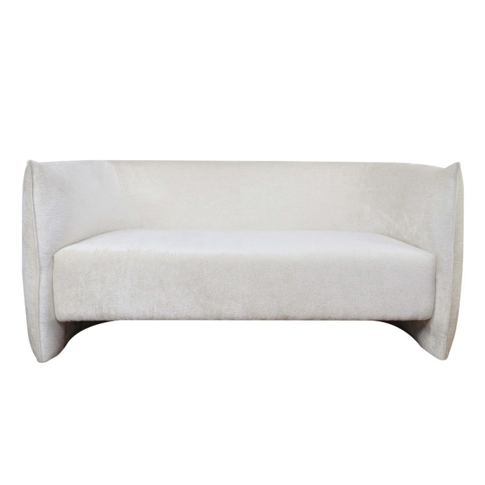 miękka sofa w obłym kształcie