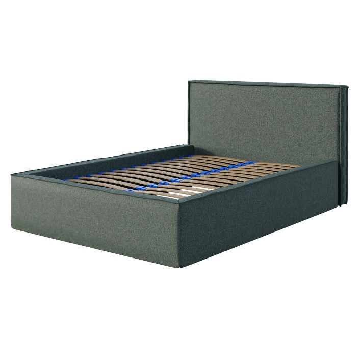 Velvet biale zamk Tessero 14.jpg