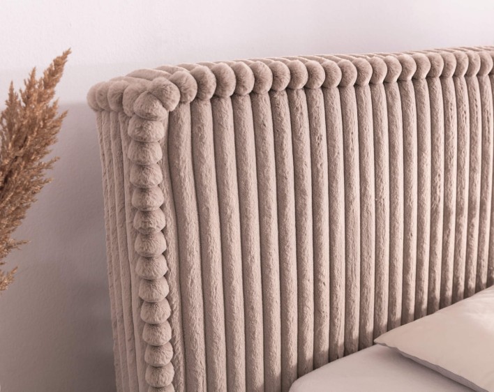 Midas- VITO 35(2).jpg