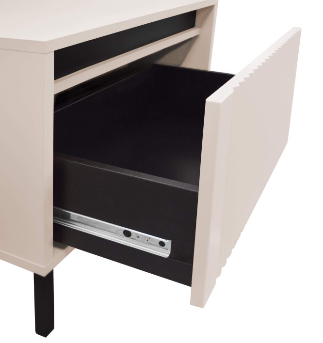 OSAKA zbliżenie 4.jpg