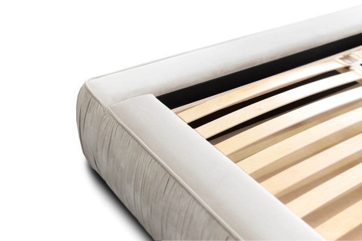 NAOMI 5 (riviera 21).jpg