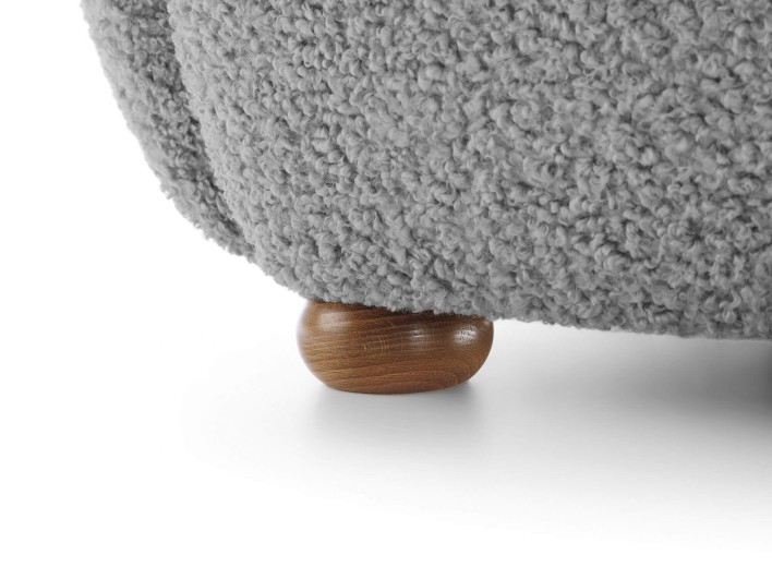 CIRO fotel nóżka dębowa.jpg