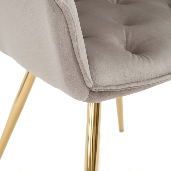 Kadrowanie 2500x2500_0002_r9.jpg