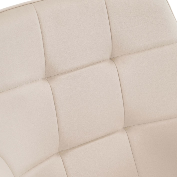 Kadrowanie 2500x2500_0000_r7.jpg