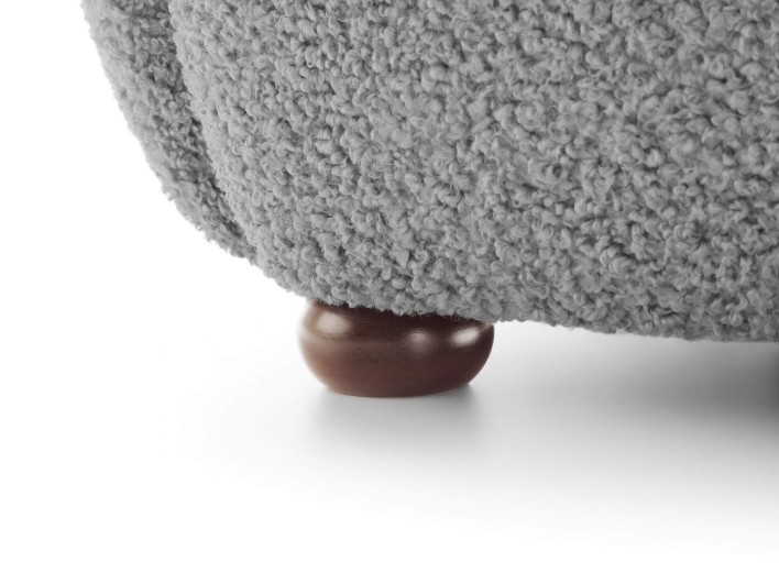 CIRO fotel nóżka orzech.jpg