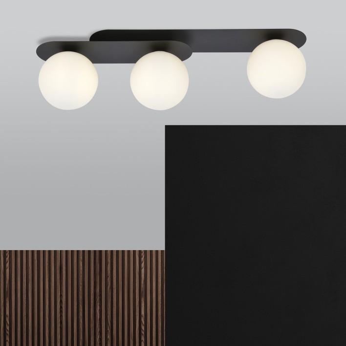 PLAZA 3 BLACK/OPAL