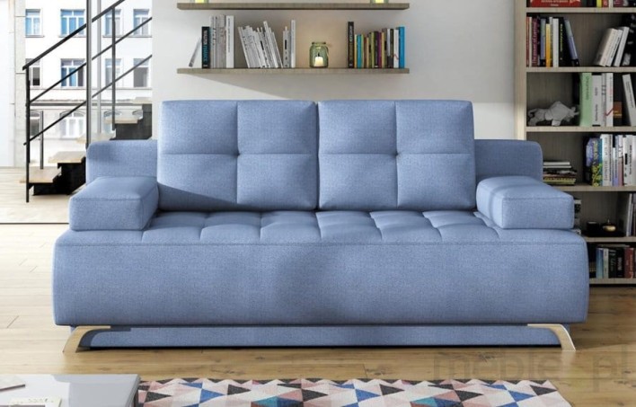 Wygodna i tapicerowana sofa do salonu