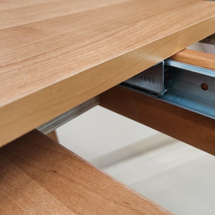 Stół rozkładany_150X80 _NR12_Laminat_3.jpg