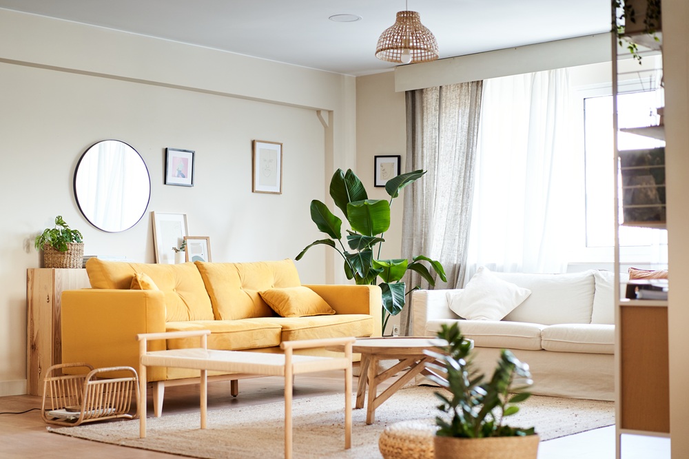 Kolory ziemi we wnętrzach: z jakimi materiałami meblowymi je łączyć